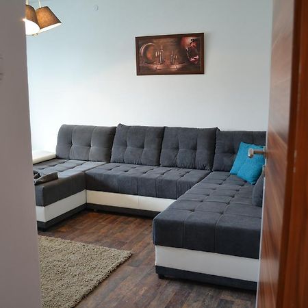 Appartement Serendipity à Pécs Extérieur photo